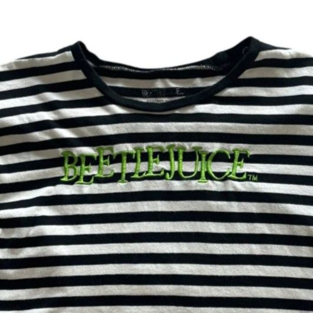 Beetlejuice Black & White Striped Crop Top Tee Halloween Goth Shirt Size S